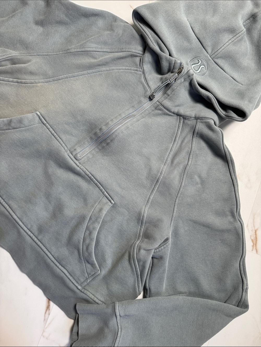 Lululemon Scuba Cropped Quarter Zip Hoodie SZ M/L Distressed Gray sporty